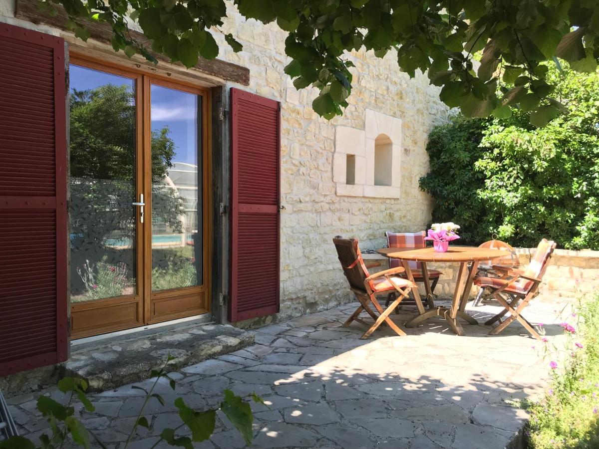 Chambre D'Hotes Des Gatines Berthegon Exterior photo